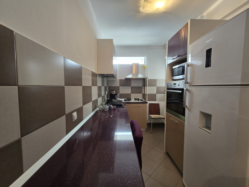 Apartament cu 2 camere| Spatios | Etaj 1 | Centrala+Mobilat+utilat| COMISION 0%