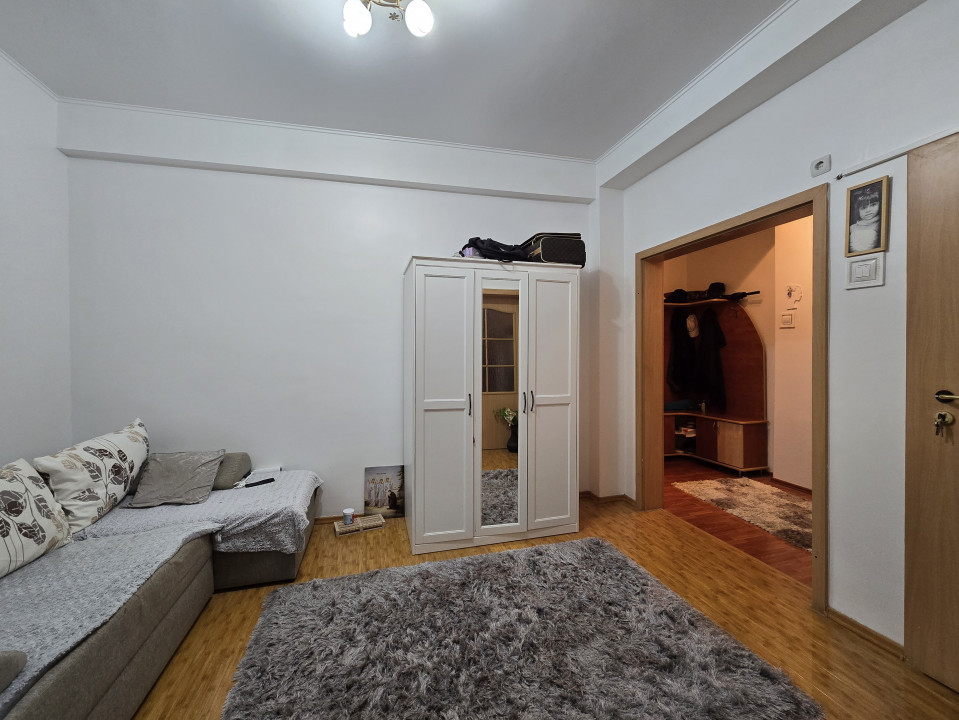 Apartament cu 3 camere | Pozitie ideala | Piata Victoriei