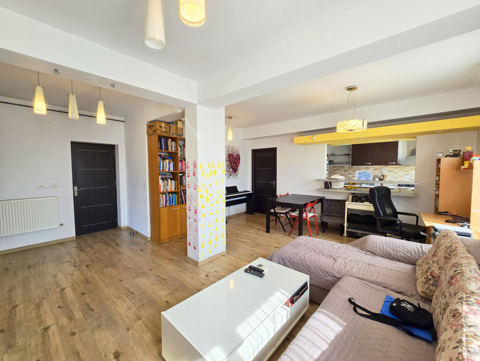 PENTHOUSE DEOSEBIT CU TERASĂ DE 50 MP – REPREZENTARE EXCLUSIVĂ | ZONA STRĂULEȘTI